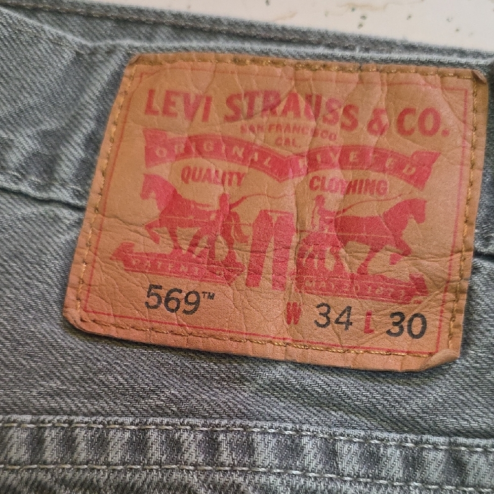 Levi's Men's Gray Jeans